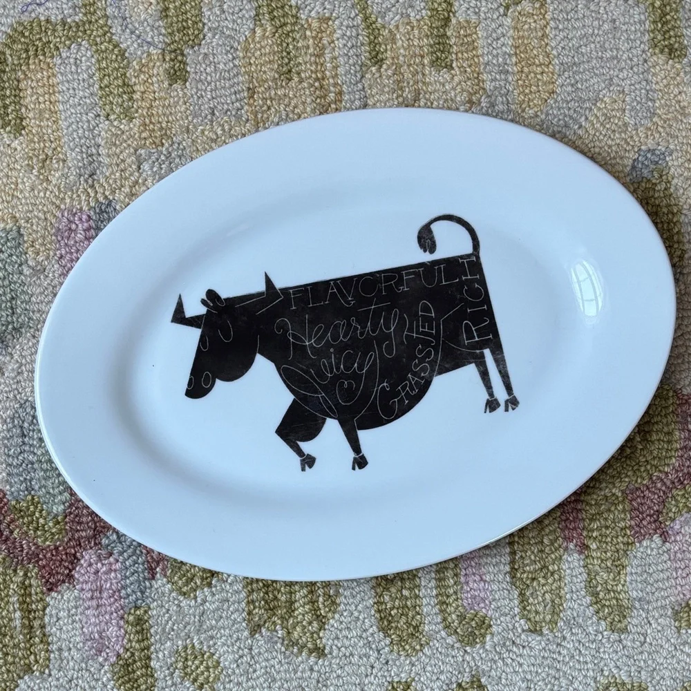 🐄Crate&Barrel Oval Cow Platter EUC Flavorful Rich Hearty Juicy Grassfed 11.75”
